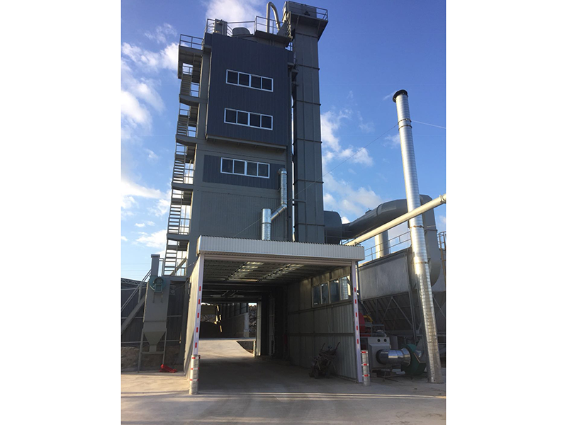 工程案例一、2018年10月煙臺工地hqb3500型瀝青攪拌站